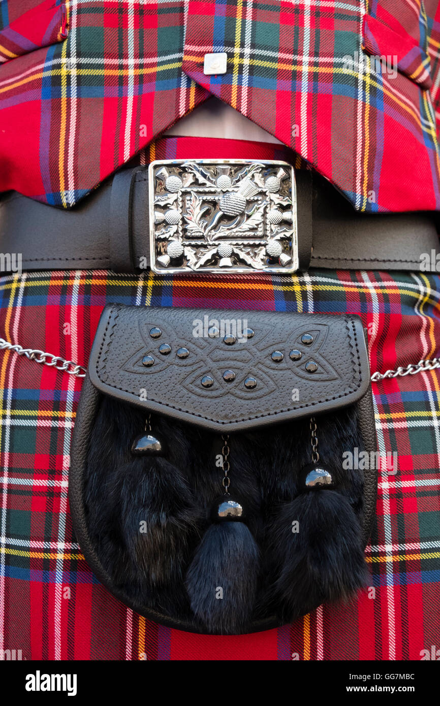 Close up della tradizionale tartan scozzese kilt e sporran Foto Stock