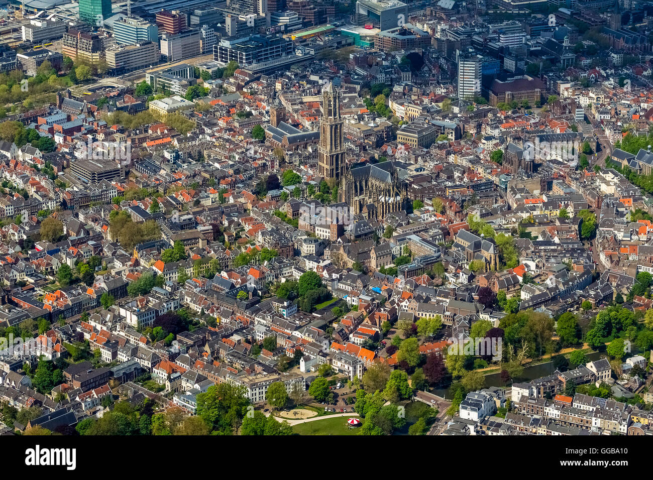 Vista aerea, nel centro di Utrecht, panoramica con la Torre del Duomo di Utrecht, Domkerk Utrecht, Utrecht, Olanda Settentrionale, Paesi Bassi, Foto Stock