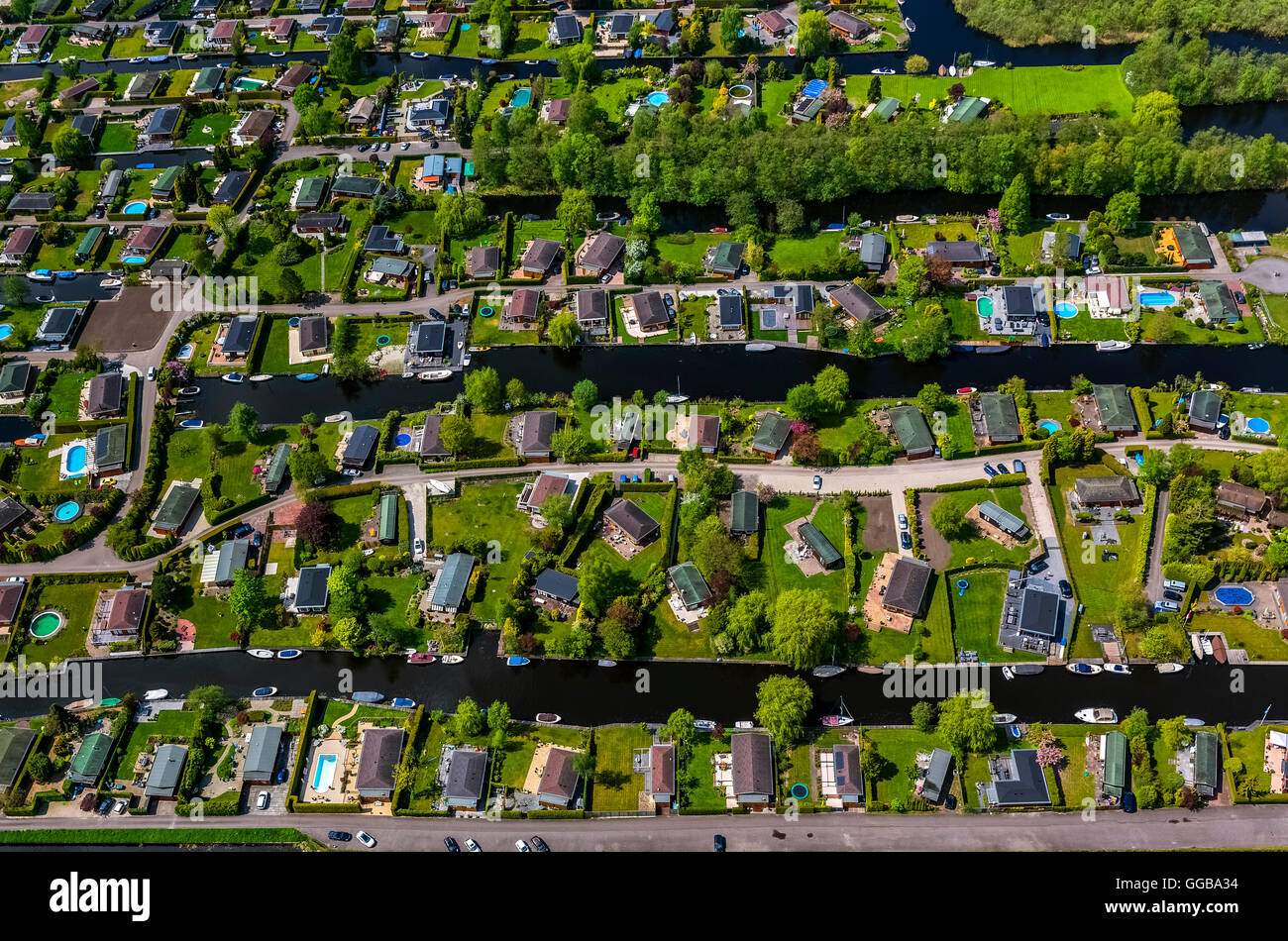 Vista aerea, Boomhoek Loosdrecht, boathouses, parco imbarcazioni Briljant Bungalow, Loosdrecht, North Holland, Paesi Bassi, l'Europa,aereo Foto Stock