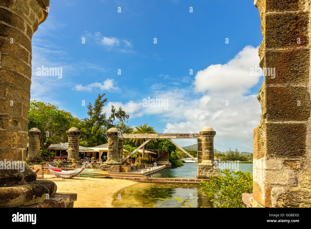 Boat House e veleria pilastri di Nelson's Dockyard, English Harbour Antigua Foto Stock