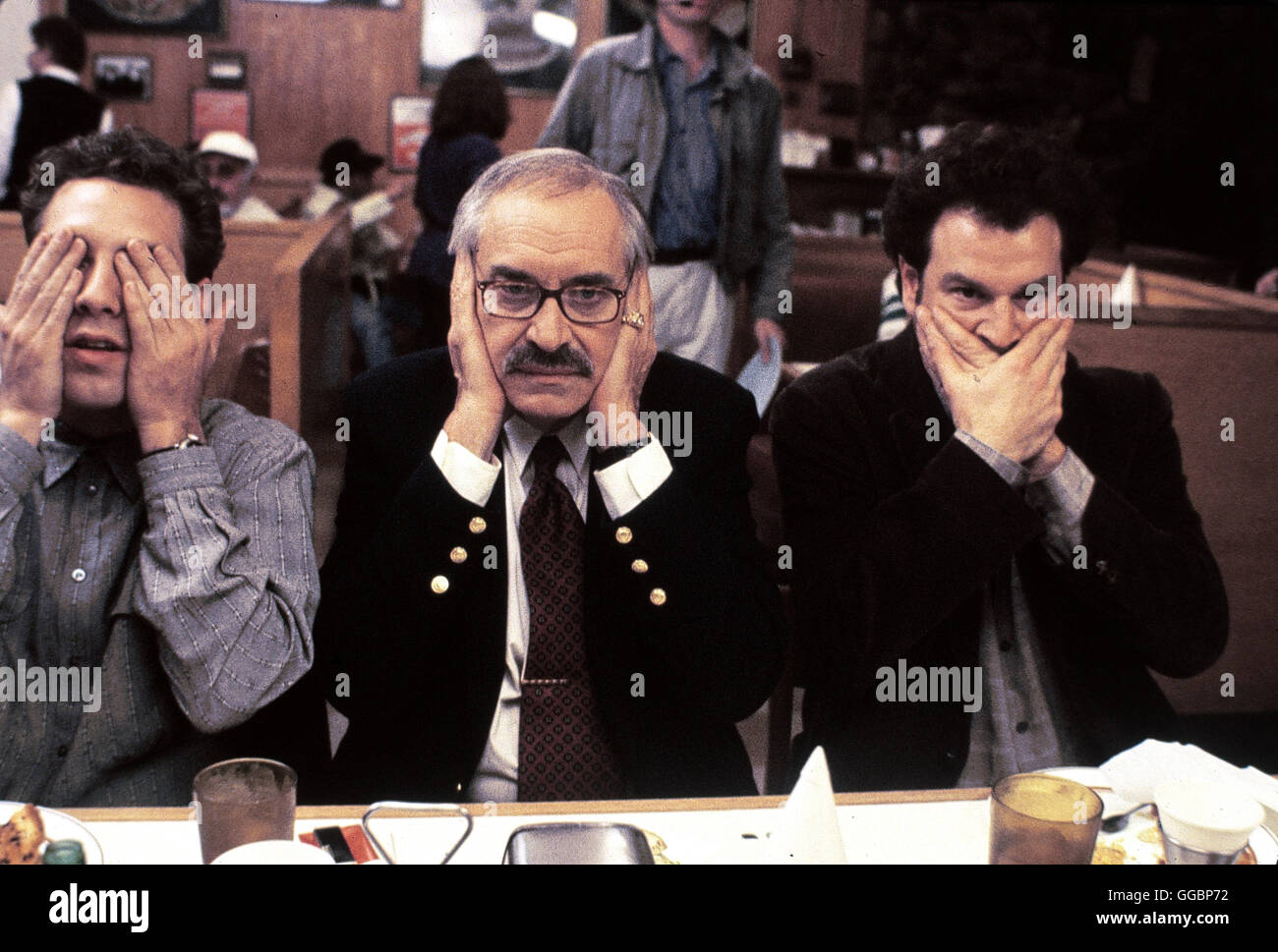 DIE GELIEBTEN VON HOLLYWOOD / Mistress usa 1992 / Barry Primus Szene mit JACE ALEXANDER (Stuart Stratland), Martin Landau (Jack Roth) und Robert Wuhl (Marvin Landisman) Regie: Barry Primus aka. Mistress Foto Stock