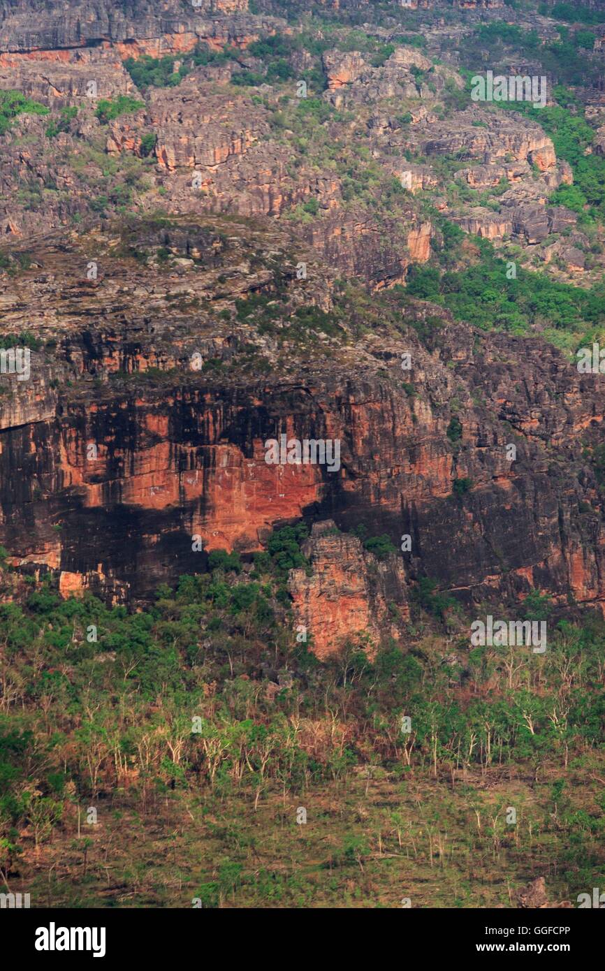 Guardando verso il basso da un volo panoramico su Kakadu National Park, Nord del territorio, Australia Foto Stock