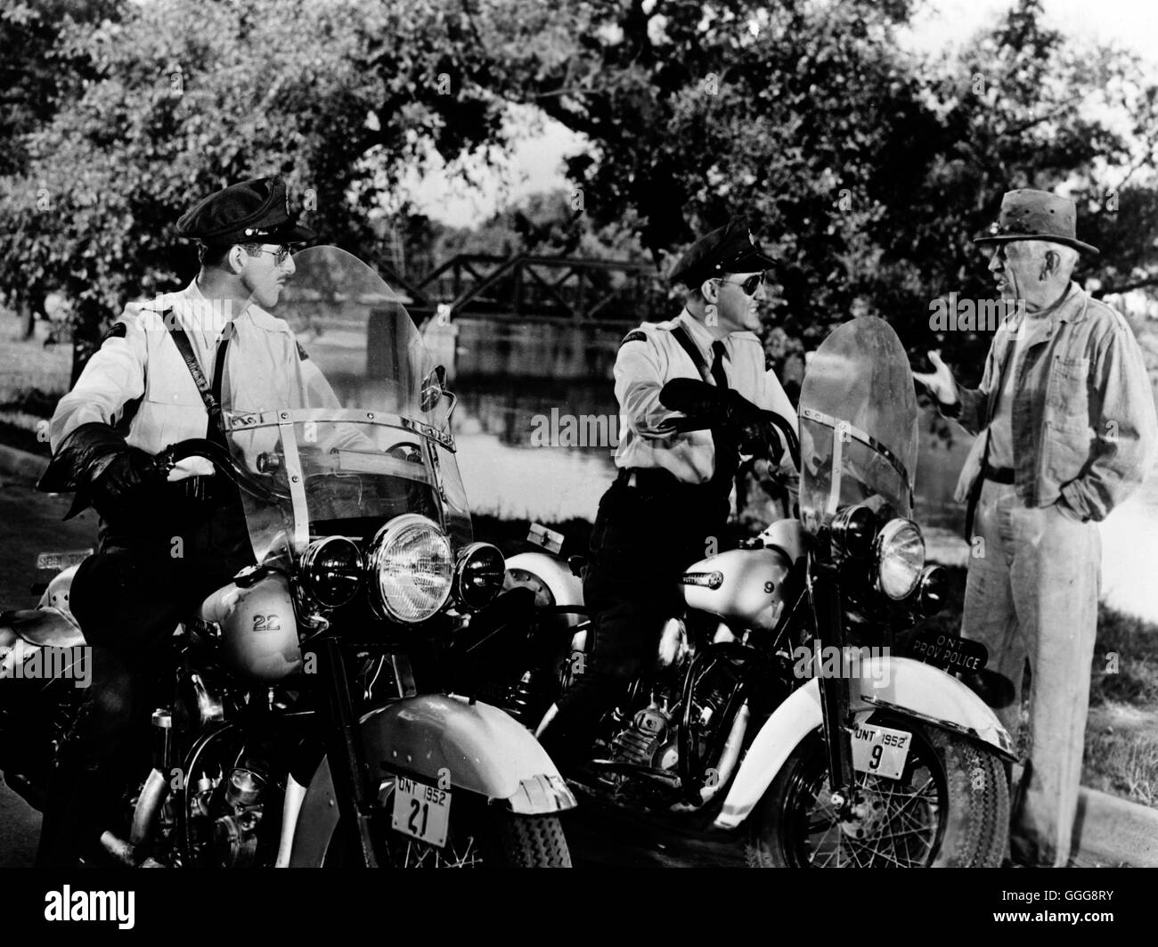 NIAGARA / Niagara USA 1953 / Henry Hathaway Szene mit motociclo Cops: HENRY BECKMAN, WILLARD SAGE, "Niagara", 1953. Regie: Henry Hathaway aka. Niagara Foto Stock