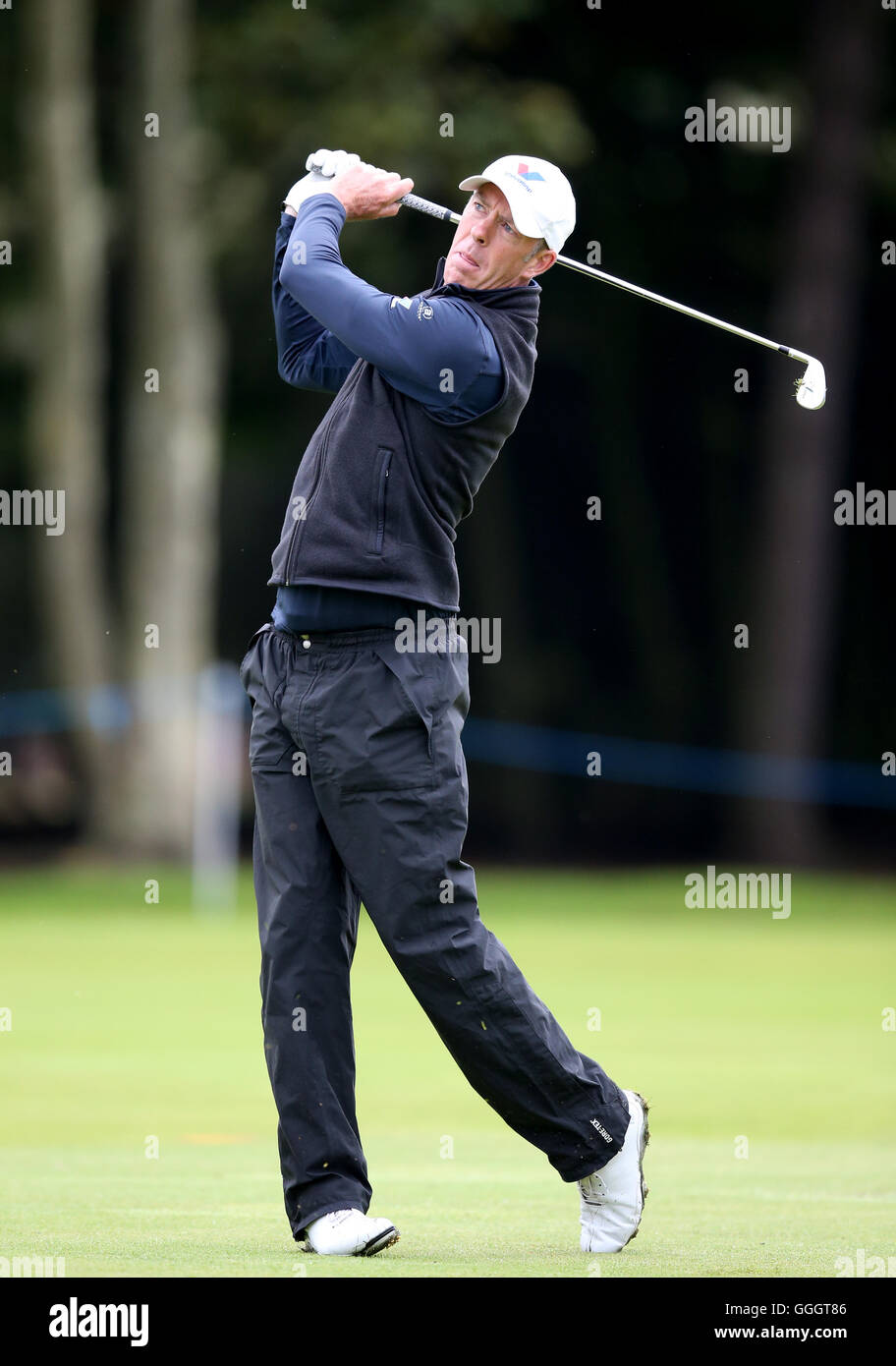 Il Richard Green dell'Australia prende il suo secondo colpo sulla terza buca durante il giorno due del gioco della partita di Paul Lawrie a Archerfield Links, East Lothian. PREMERE ASSOCIAZIONE foto. Data immagine: Venerdì 5 agosto 2016. Vedere PA storia GOLF Archerfield. Il credito fotografico dovrebbe essere: Jane Barlow/PA Wire. Foto Stock