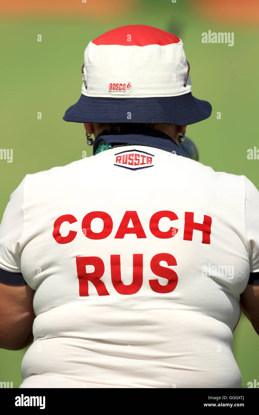 Un allenatore russo durante la donna della classifica individuale Round al Sambodromo, Barra, Brasile. Foto Stock