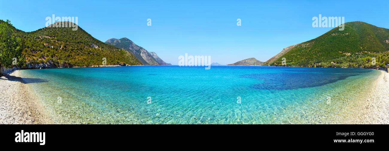 Foto panoramica della spiaggia Pisaetos in Grecia ITACA Foto Stock