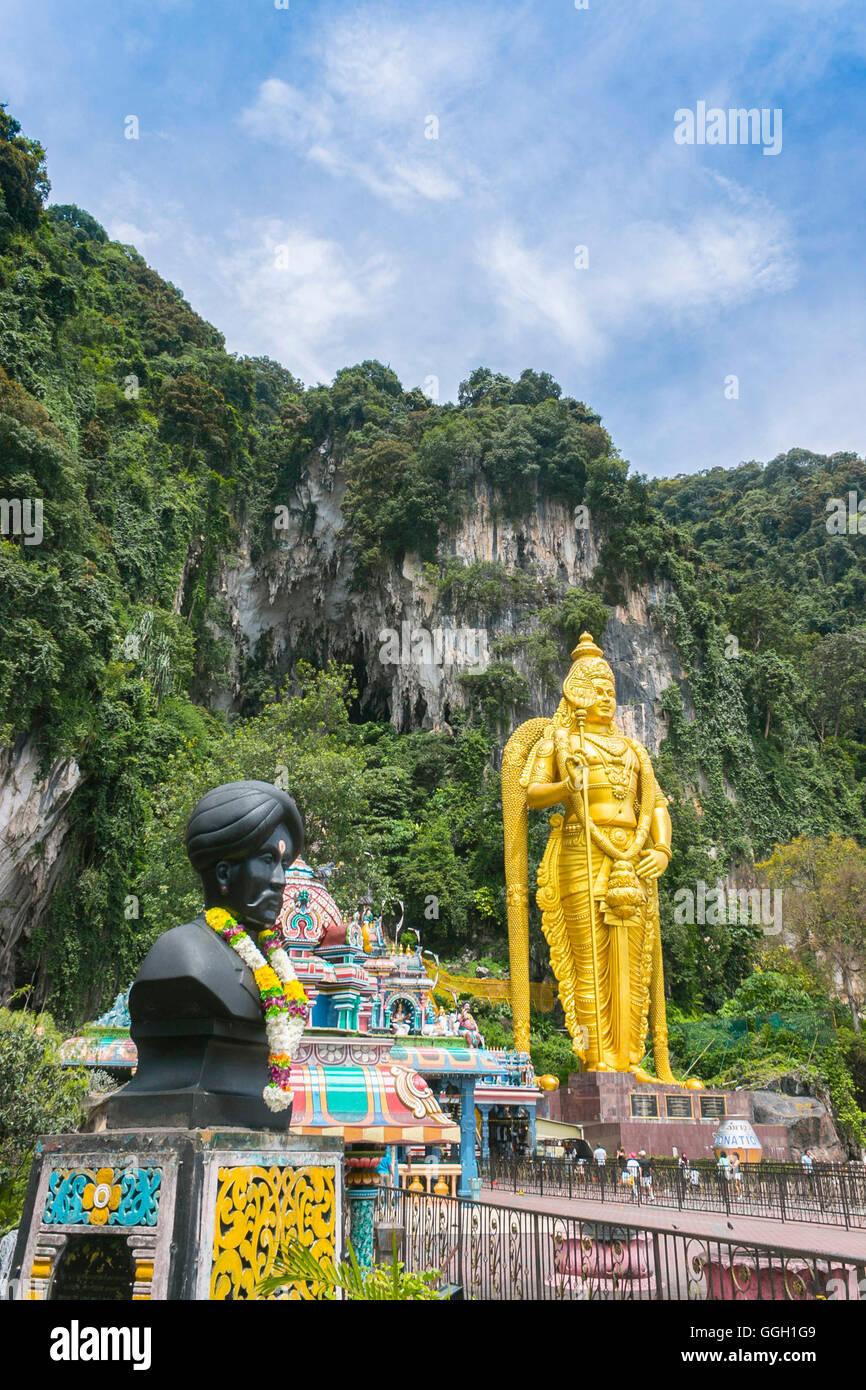 Hindu god statues immagini e fotografie stock ad alta risoluzione - Alamy