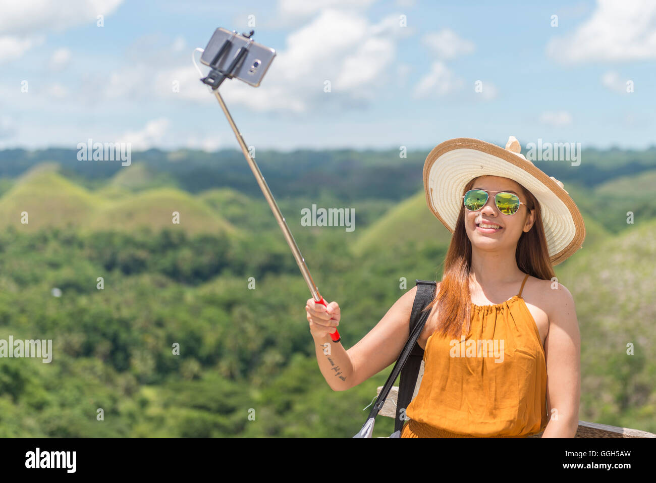 Rendendo un selfie Foto Stock