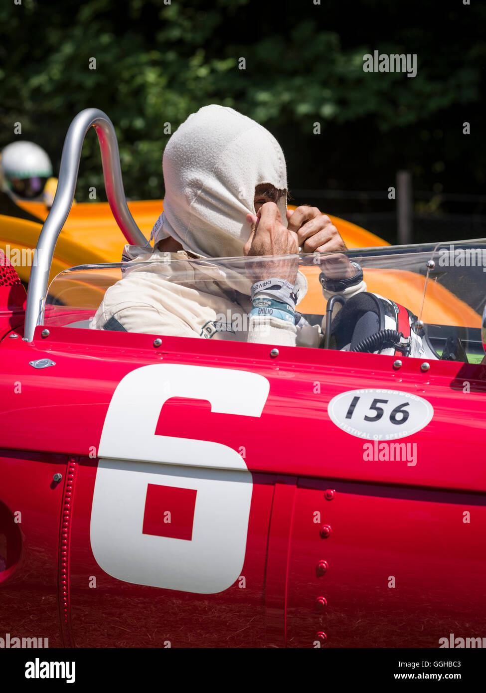 Emanuele Pirro, cinque volte vincitore di Le Mans, 1961 Ferrari 156 Sharknose, Goodwood Festival della velocità 2014, racing, auto racing, cl Foto Stock
