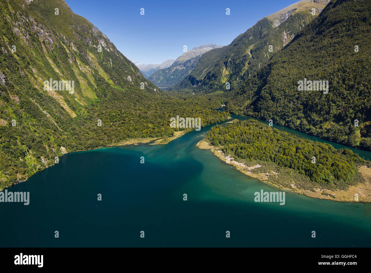 Milford Sound, Parco Nazionale di Fiordland, Alpi del Sud, Southland, Isola del Sud, Nuova Zelanda Foto Stock