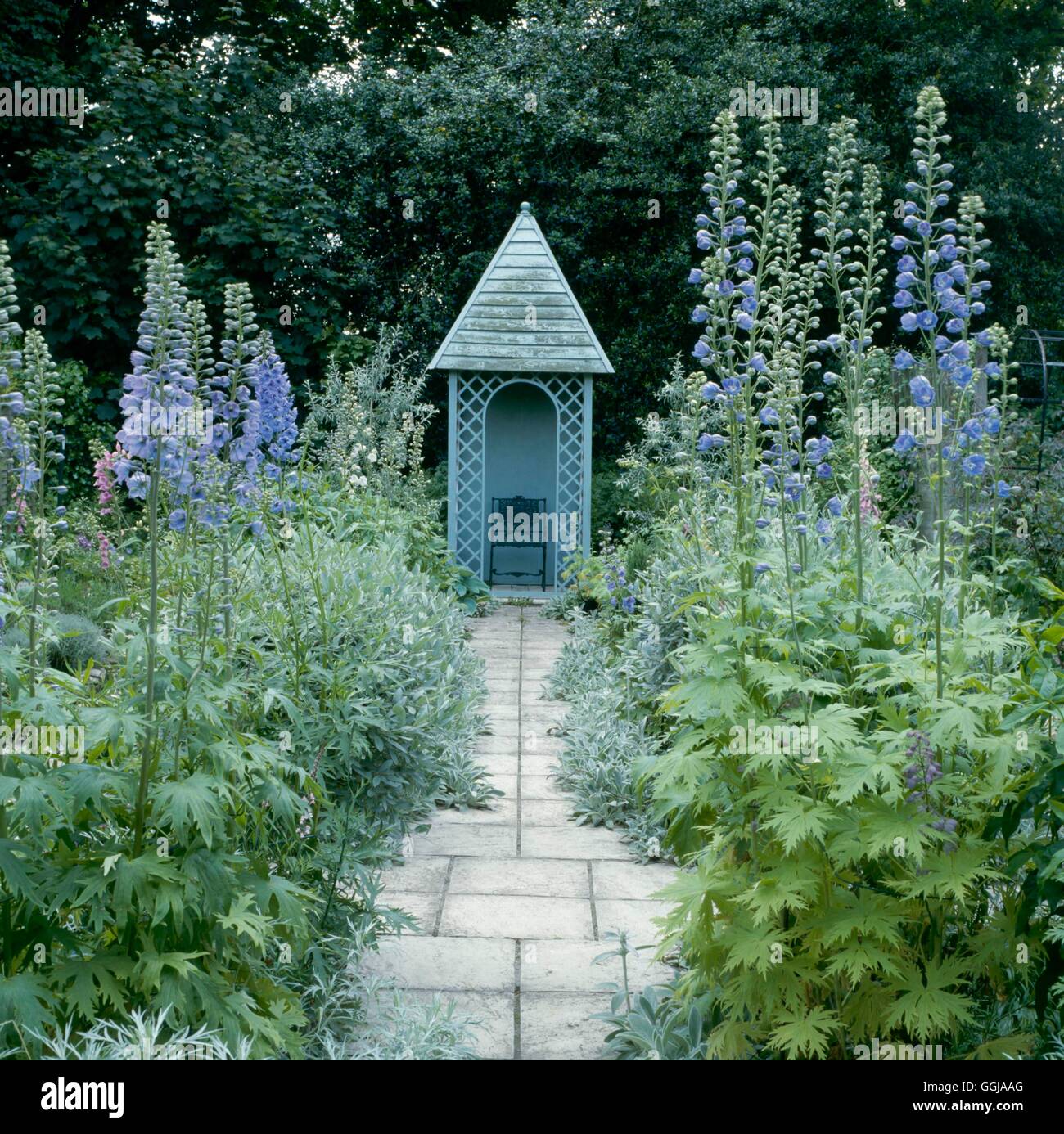 Il piccolo Cottage - Lymington Hampshire (Wing Commander & Mrs Peter prima)- - si prega di posizione di credito GND058522 Co Foto Stock