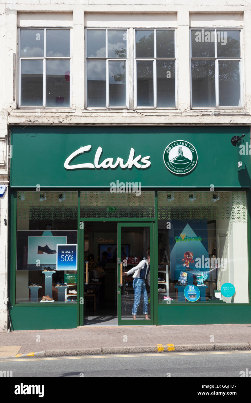 Negozio di fronte, Clarks negozio di scarpe, Beckenham, Kent, Regno Unito Foto Stock