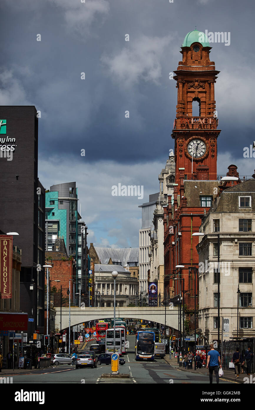 Palace Hotel Manchester Oxford street Oxford road qualità corridoio di lusso deluxe posh ben hi-class ricca tagliare al di sopra del denaro bene Foto Stock