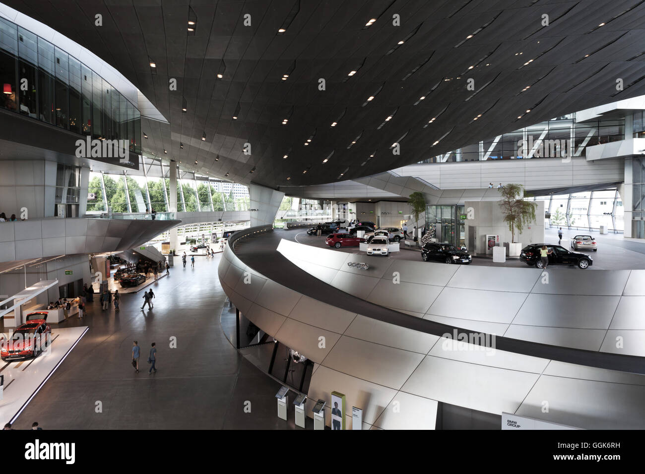 BMW World, Monaco di Baviera, Germania Foto Stock