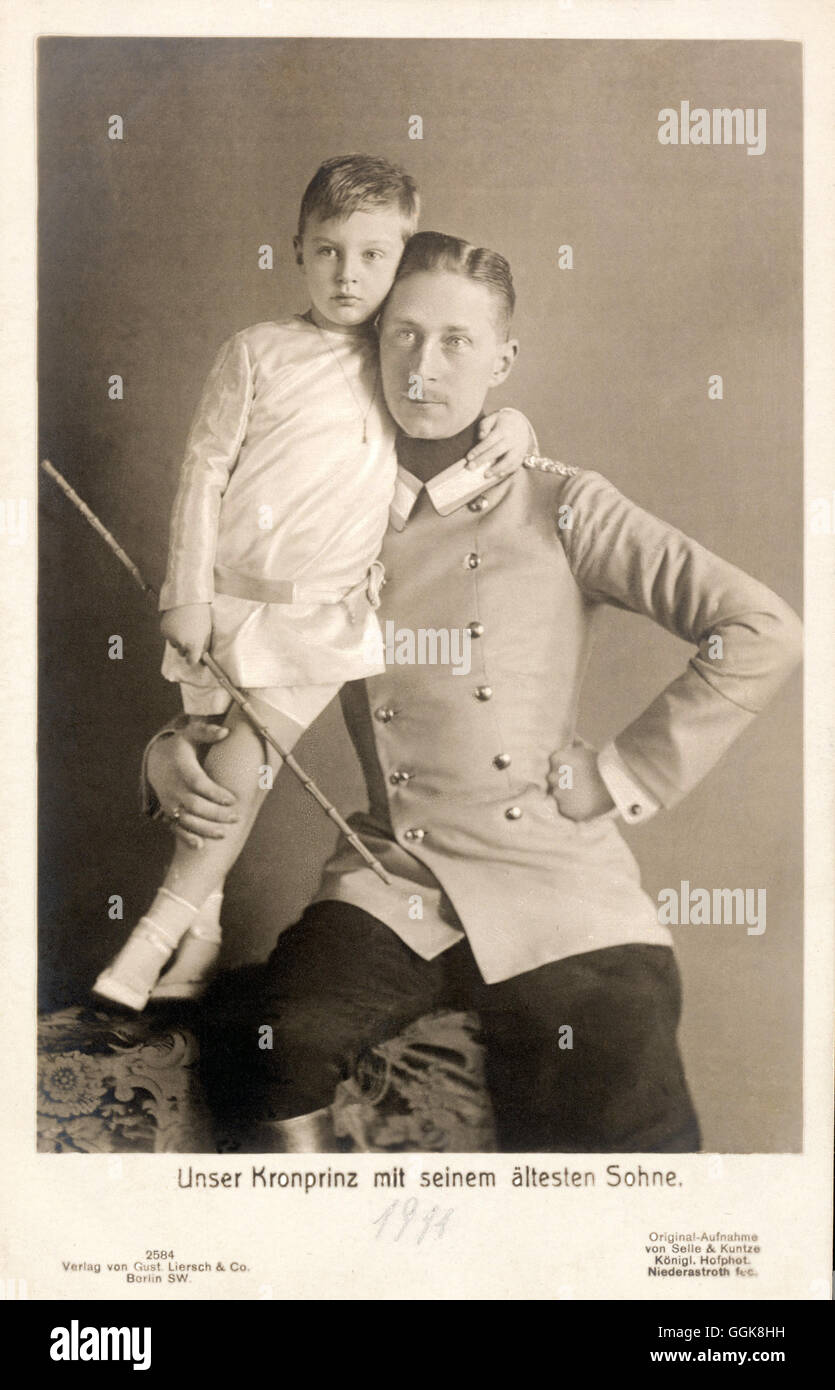 Kronprinz Wilhelm von Preußen mit seinem Sohn Prinz Wilhelm - 1911 Preußen Foto Stock