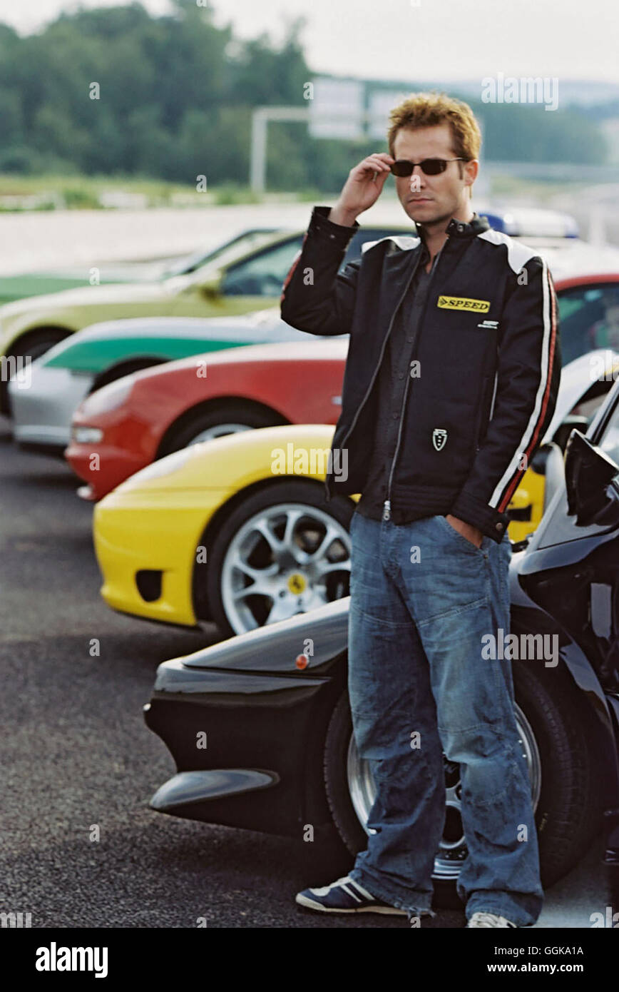 AUTOBAHNRASER / Autobahnraser D 2003 / Michael Keusch Knut (NIELS BRUNO SCHMIDT) Regie: Michael Keusch aka. Autobahnraser Foto Stock