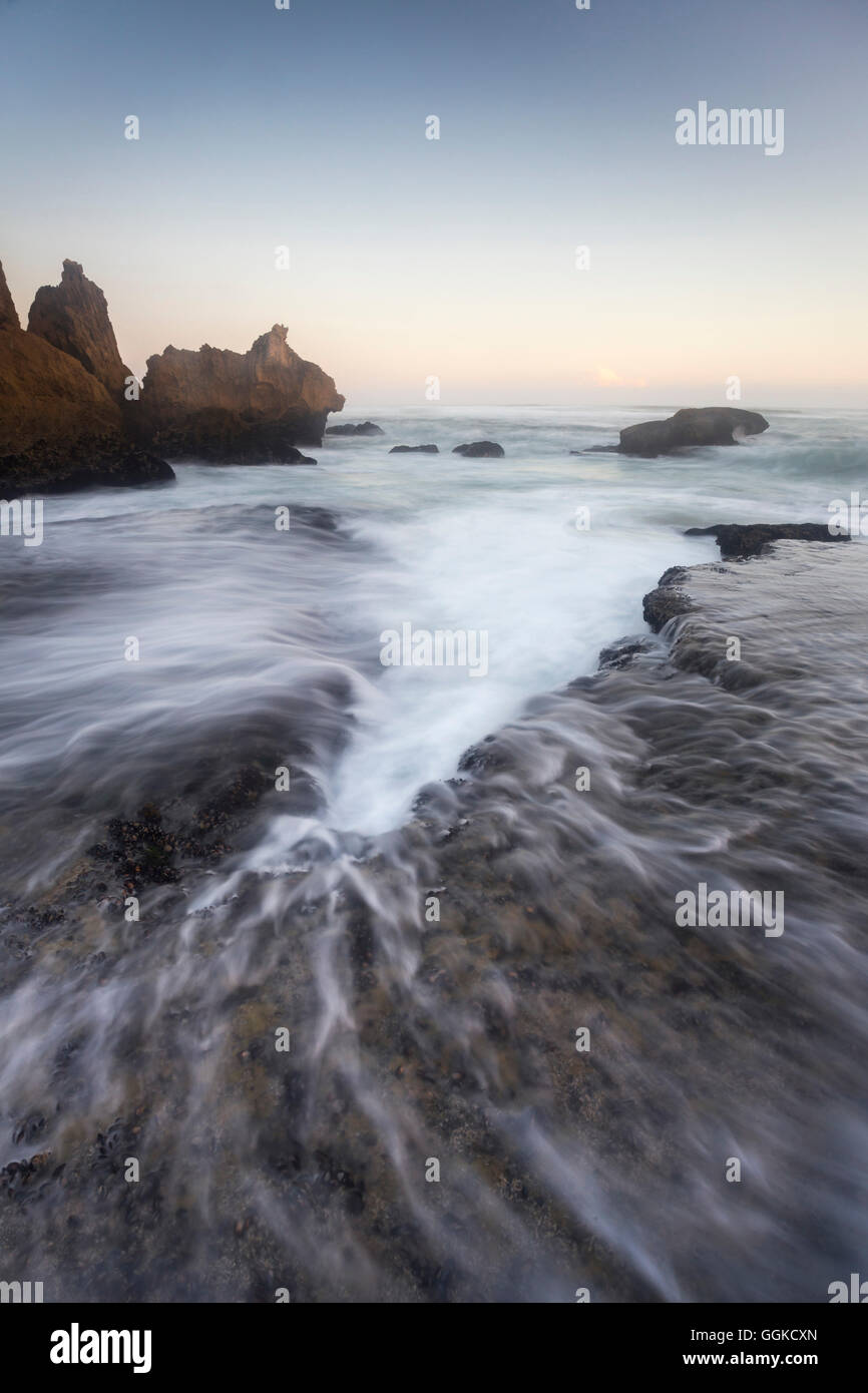 Il paesaggio costiero a Brenton-on-Sea, Oceano Indiano, Knysna, Western Cape, Sud Africa Foto Stock