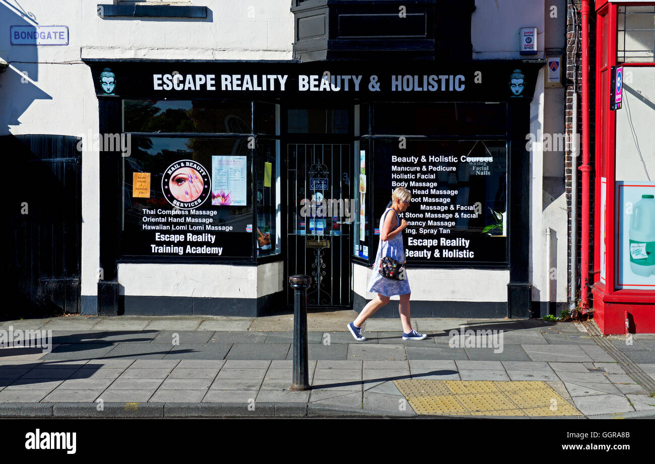 Shop - Escape realtà chiodo e servizi di bellezza - in Darlington, County Durham, England Regno Unito Foto Stock