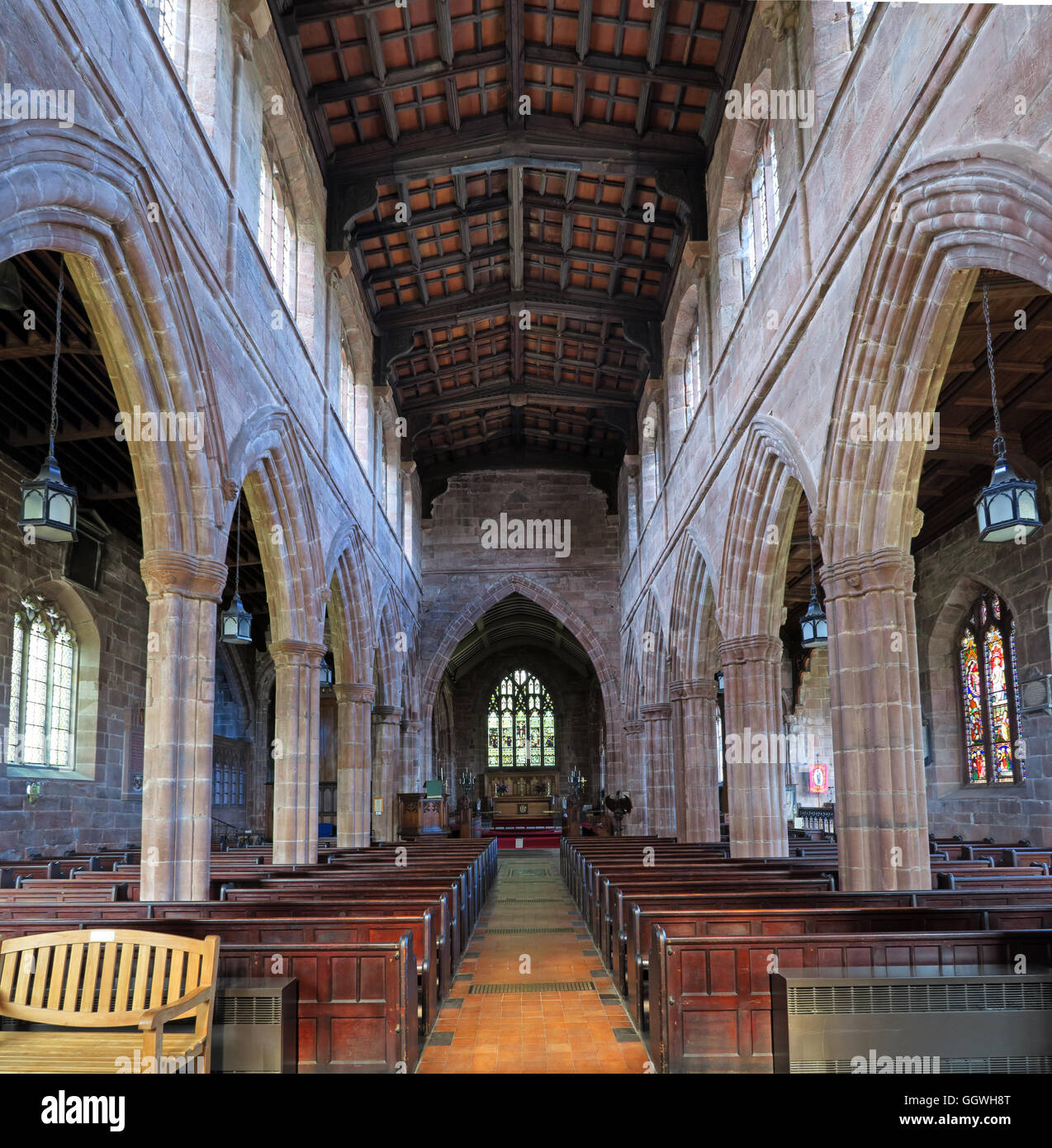 St Marys & Chiesa di Tutti i Santi Gt Budworth interno, Cheshire, Inghilterra,UK - Vista dell altare Foto Stock
