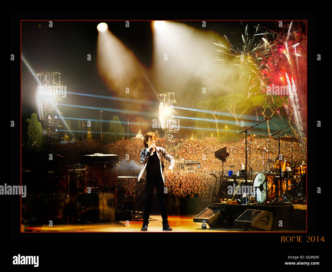 Il Rolling Stones live in Roma, 2014. Immagine composita per mostrare il luogo anche. Foto Stock