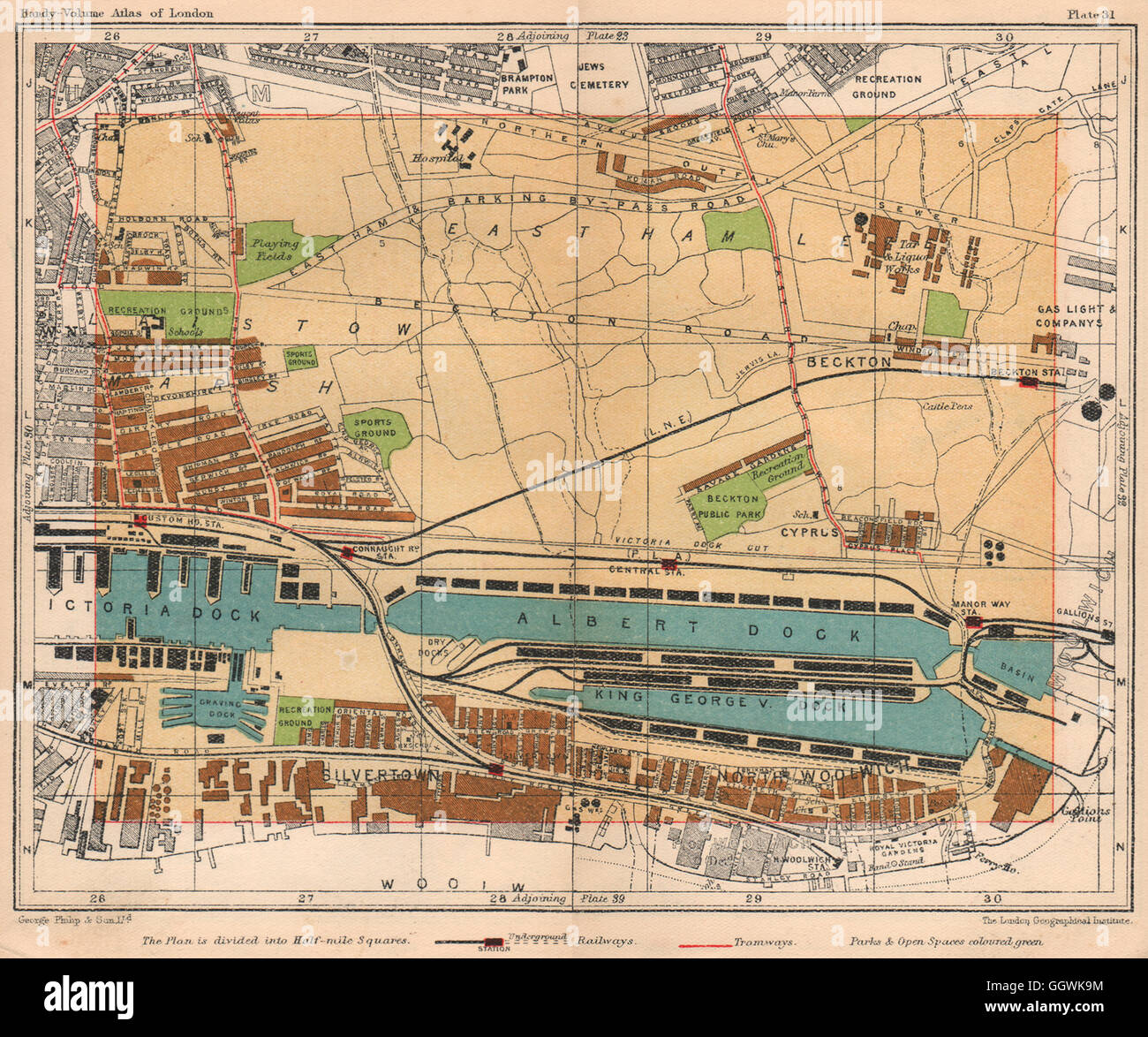 E LONDRA. North Woolwich Silvertown Beckton Plaistow East Ham, 1932 mappa vecchia Foto Stock