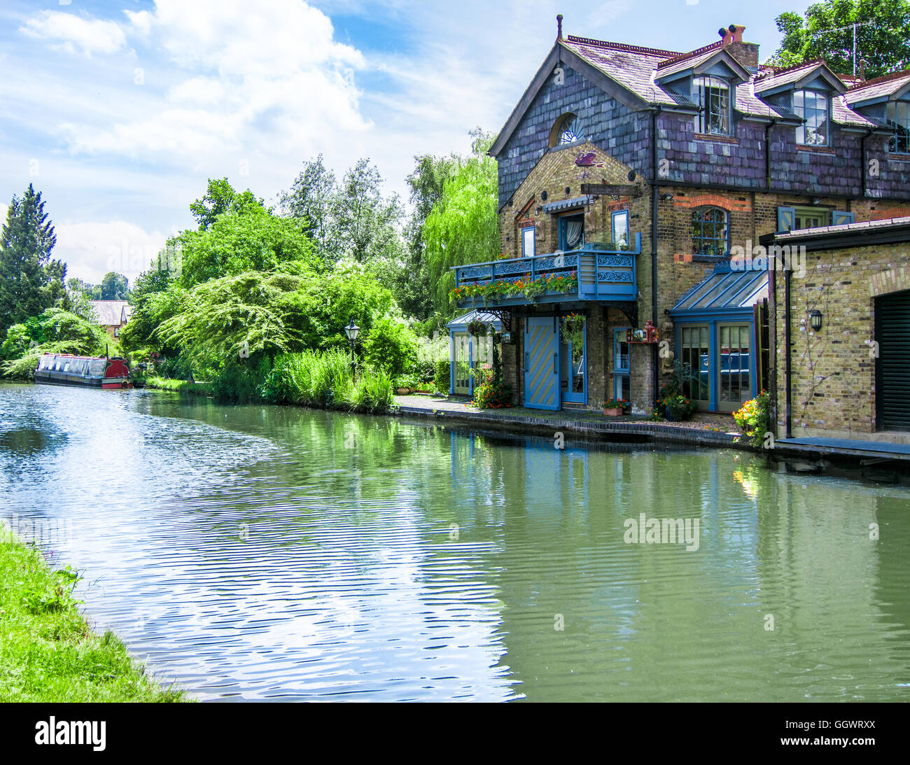 Grand Union Canal - Berkhamsted, borough di Dacorum, Hertfordshire, Regno Unito Foto Stock