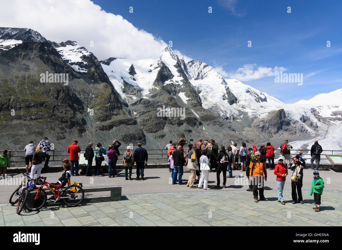 Parco Nazionale Alti Tauri, Hohe Tauern: Vista dal Belvedere Kaiser- Franz - Josefs-Höhe al Großglockner e il Pasterze glac Foto Stock