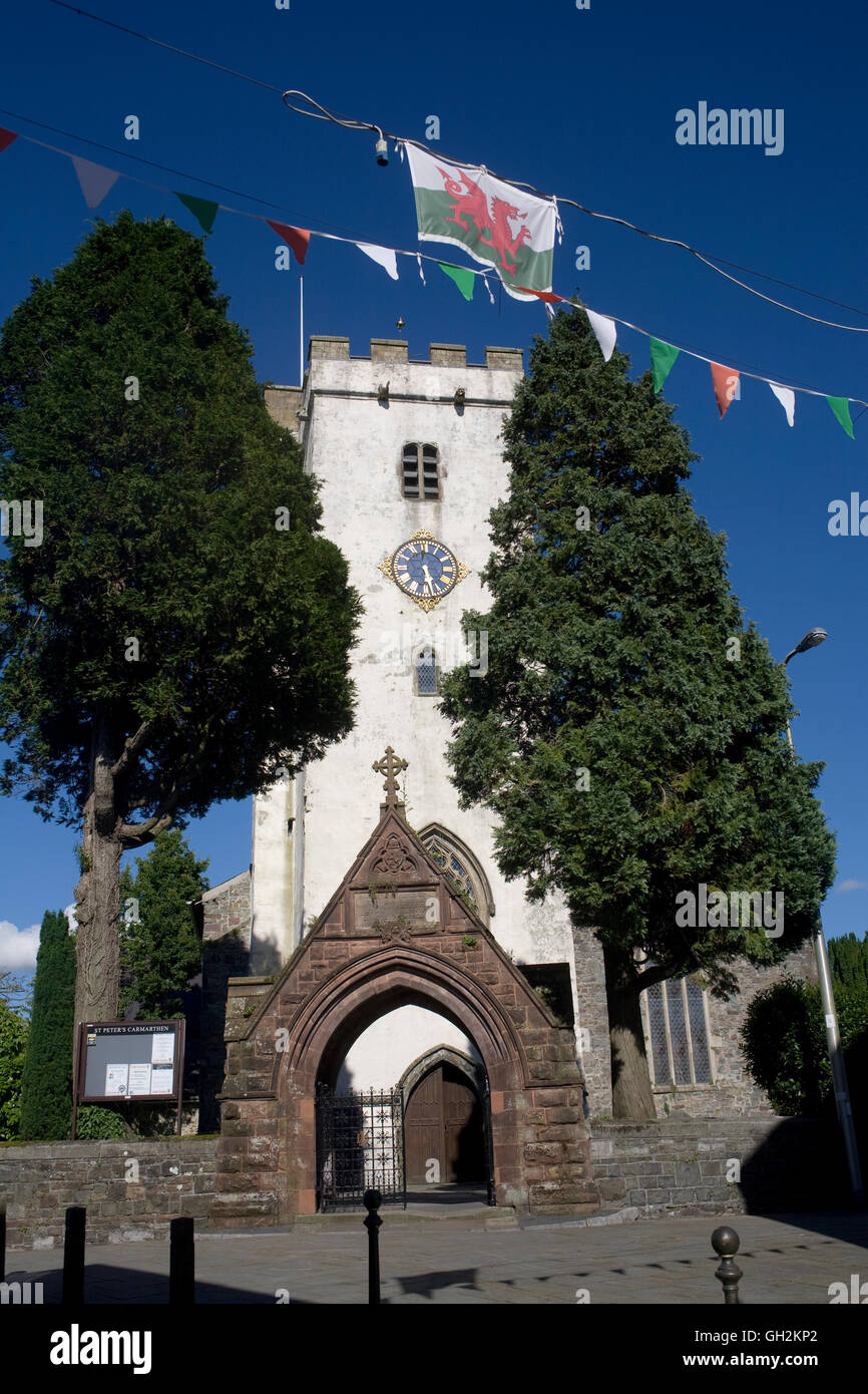 La chiesa di San Pietro in Carmarthen Foto Stock