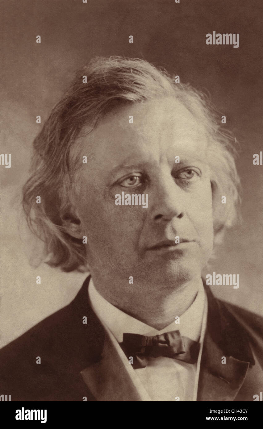 Henry Ward Beecher (1813-1887), American Congregationalist ministro a Plymouth Chiesa di Brooklyn, NY era un vocal verità durante la guerra civile e un sostenitore del il suffragio femminile movimento. Egli era il figlio di Lyman Beecher, un ben noto evangelista del giorno e il fratello di Harriet Beecher Stowe, autore del romanzo abolizionista Capanna dello zio Tom. Henry è stato conosciuto anche per la raccolta di fondi per l'acquisto di schiavi dalla cattività, invio di fucili a abolizionisti, la difesa di la teoria di Darwin di evoluzione e come convenuto in un altamente divulg 1875 adulterio di prova. Foto Stock