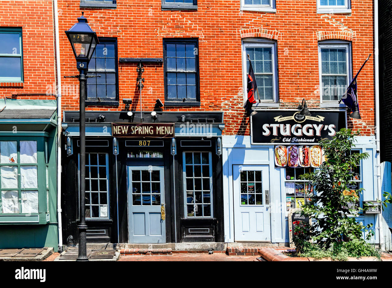 Vista frontale di un pub a Fells Point, Baltimore, Maryland Foto Stock