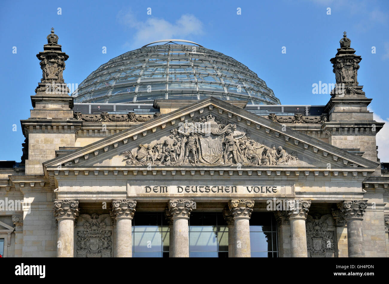 Geografia / viaggi, Germania, Reichtags edificio, quartiere governativo, Berlino, il tedesco Mazurians, suolo pubblico, Freedom-Of-Panorama Foto Stock