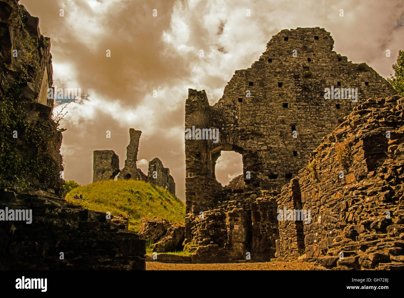 Okehampton Castle, Devon, Regno Unito Foto Stock