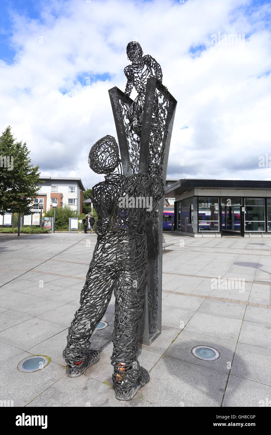 Posso vedere per miglia scultura di Andy Scott alloa clackmannanshire Scozia Luglio 2016 Foto Stock