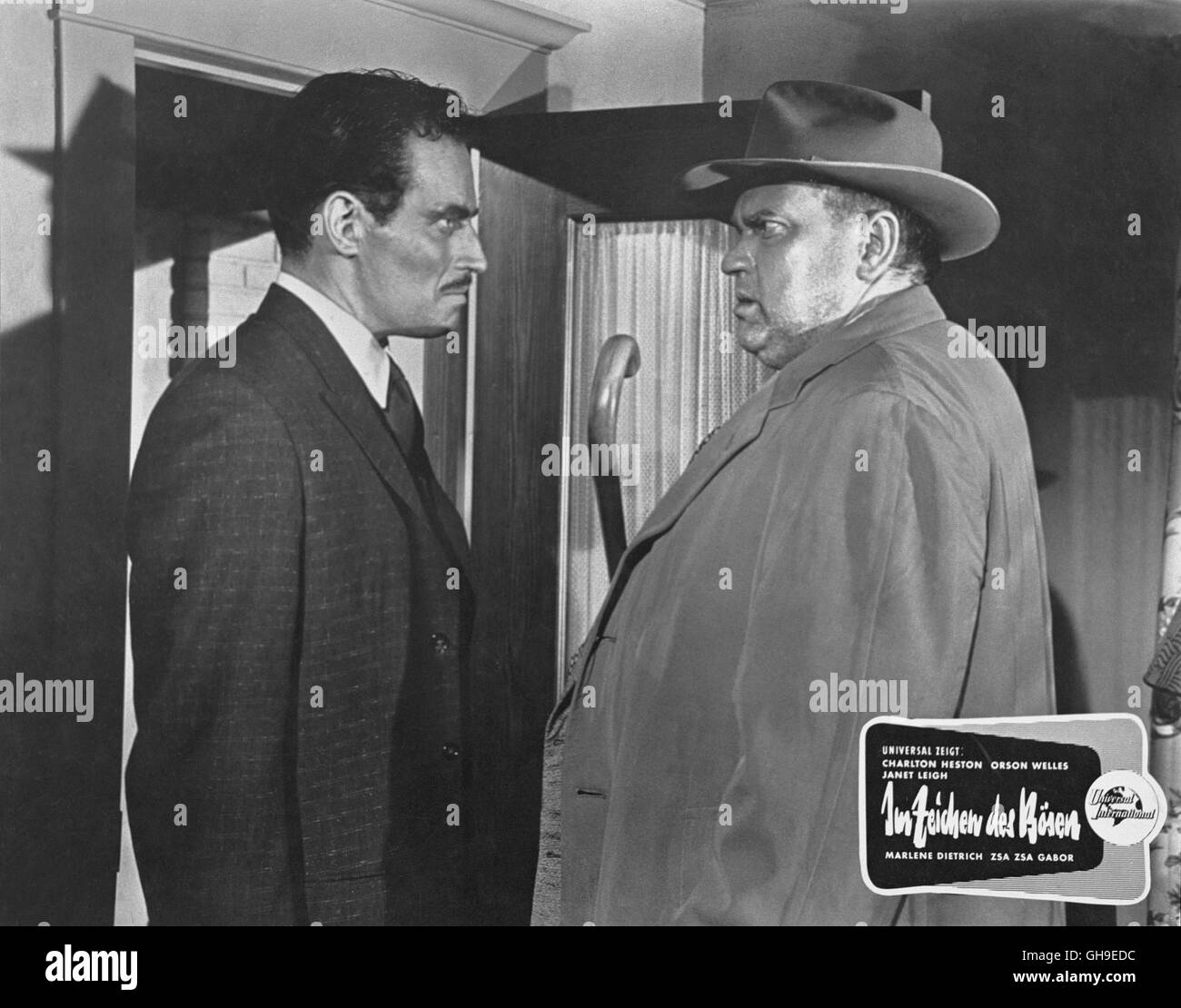 CHARLTON HESTON (Ramon/Mike Vargas), Orson Welles (capitano di polizia Hank Quinlan) Regie: Orson Welles aka. Toccare del male Foto Stock