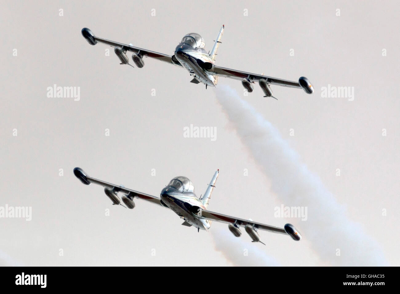 Forza Aerea Italiana Aermacchi MB-339PAN in arrivo a Malta, la pista 31. Questo velivolo sarà presto sostituito da Alenia Aermacchi Foto Stock