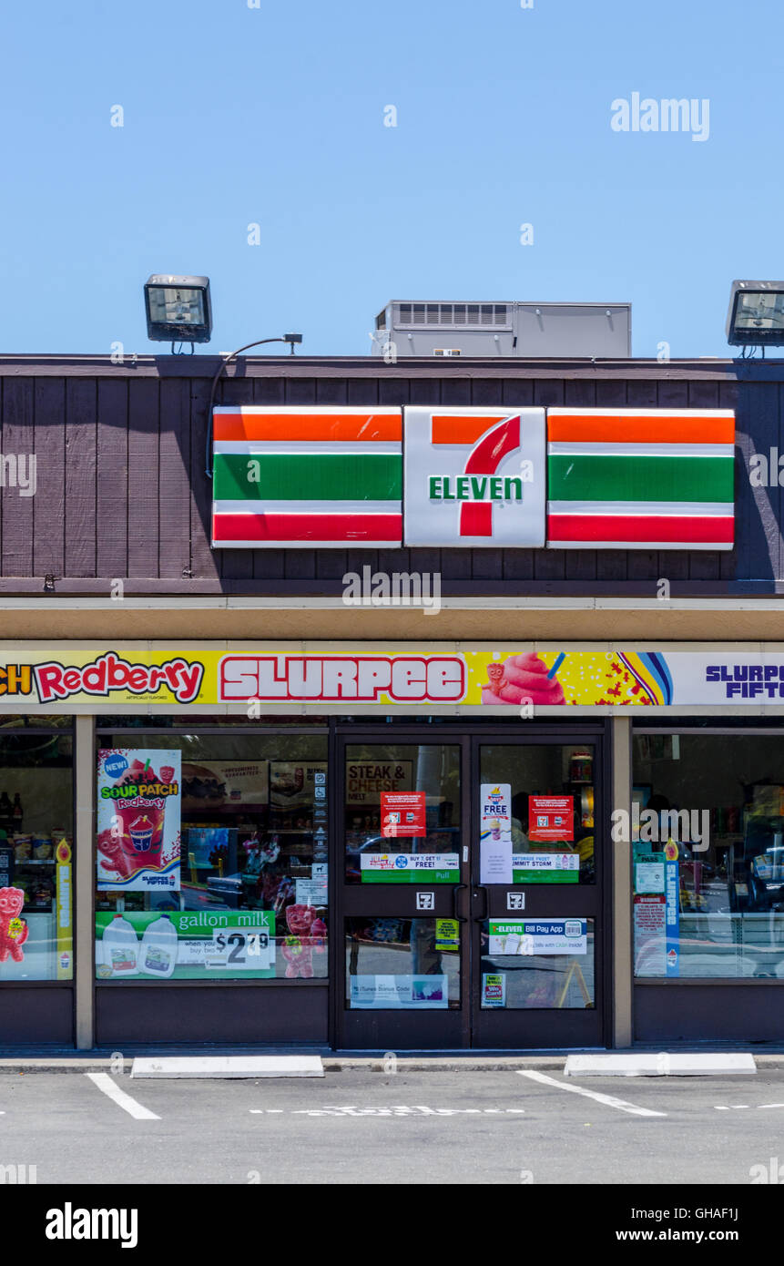 Un 7-Eleven Store in California Foto Stock