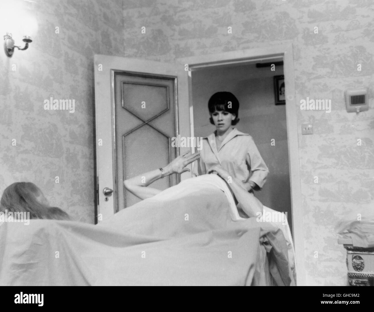 Repulsione UK 1965 Roman Polanski IMOGEN GRAHAM (come manicurist) Regie: Roman Polanski Foto Stock