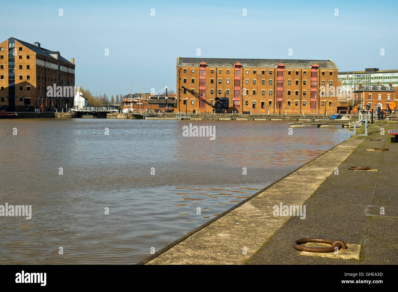 Sole primaverile a Gloucester Docks, Gloucester, Regno Unito Foto Stock