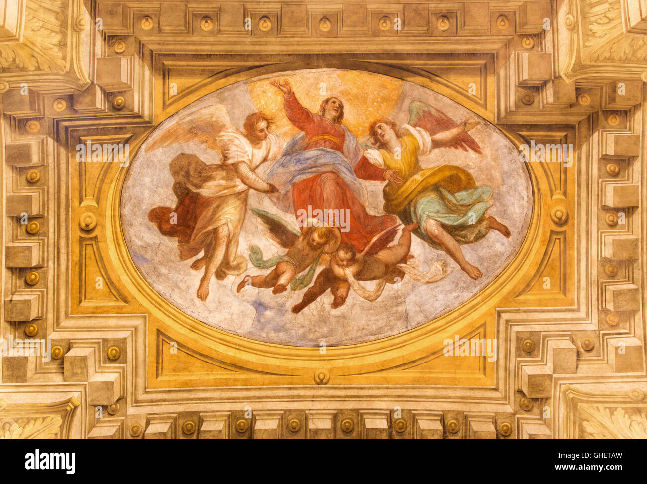 BRESCIA, Italia, 2016: affresco dell Assunzione della Vergine Maria nella Chiesa di San Faustino e Giovita da Tommaso Sandrino Foto Stock