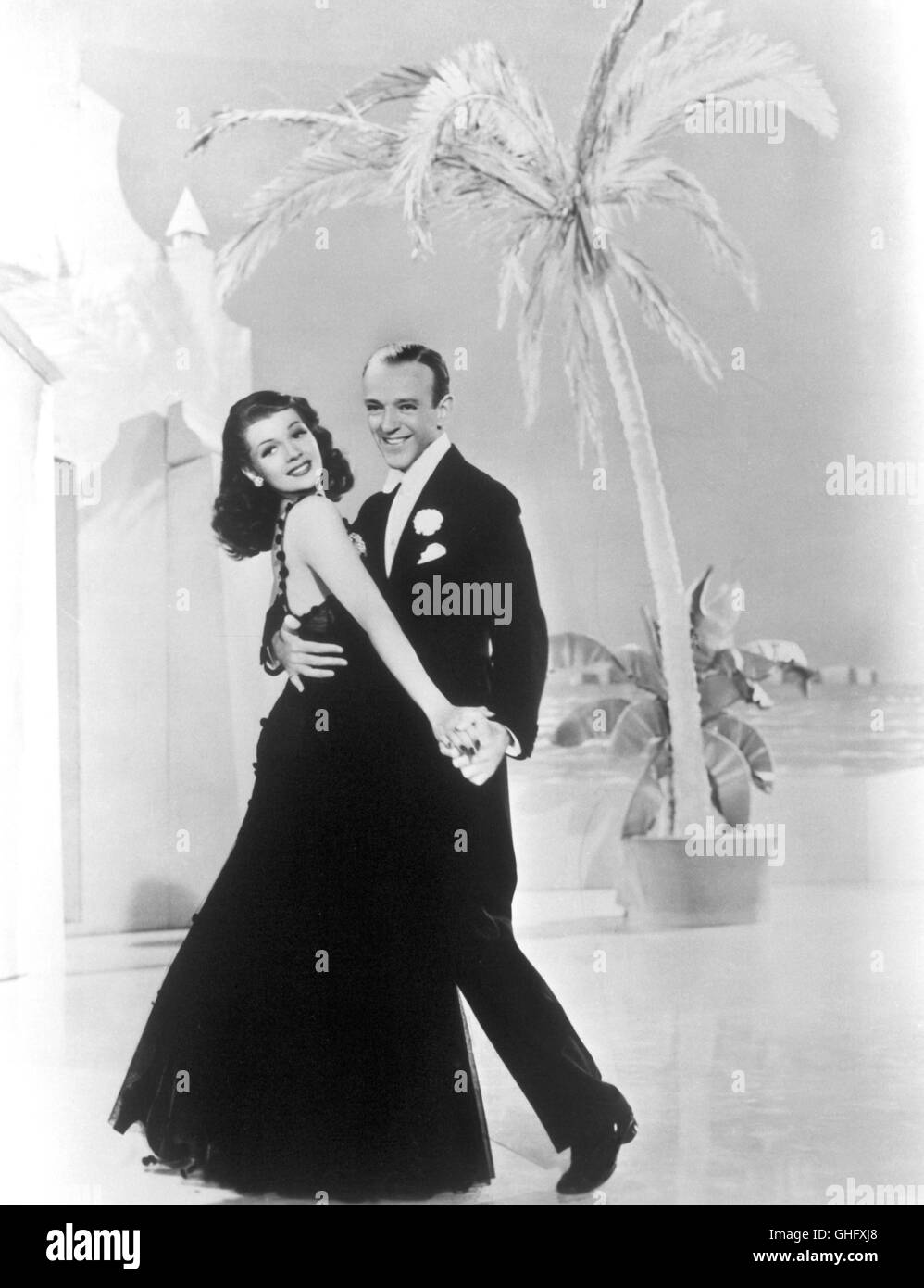 RITA HAYWORTH (Maria Acuna) e Fred Astaire (Bob Davis) come danze di coppia Regie: William A. Seiter Foto Stock