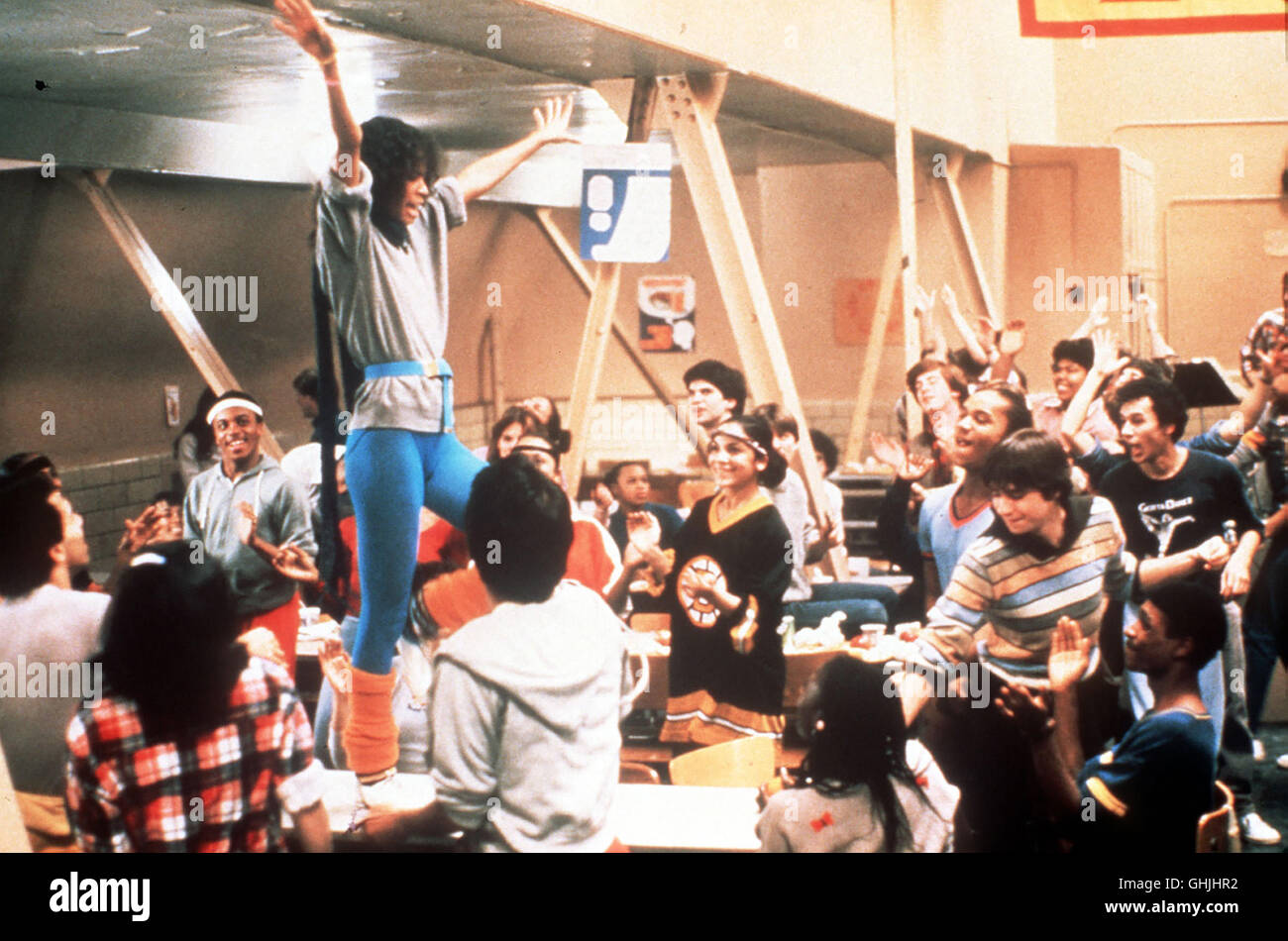 An der renommierten Hochschule für darstellende Künste drängen sich die Bewerber zur alljährlichen Aufnahmeprüfung. Den ausgewählten Studenten, die aus den unterschiedlichsten gesellschaftlichen Kreisen stammen, steht eine Ausbildung anstrengende bevor. Foto: Szene mit Coco (IRENE CARA). Regie: Alan Parker aka. La fama Foto Stock