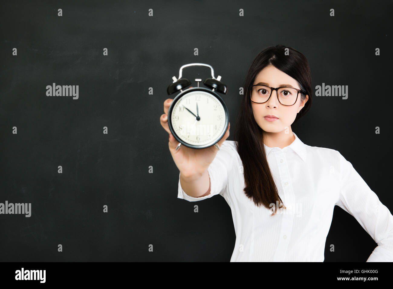 Il tempo non sarà mai attendere per voi, il tempo è sempre in esecuzione e girare mai indietro Foto Stock