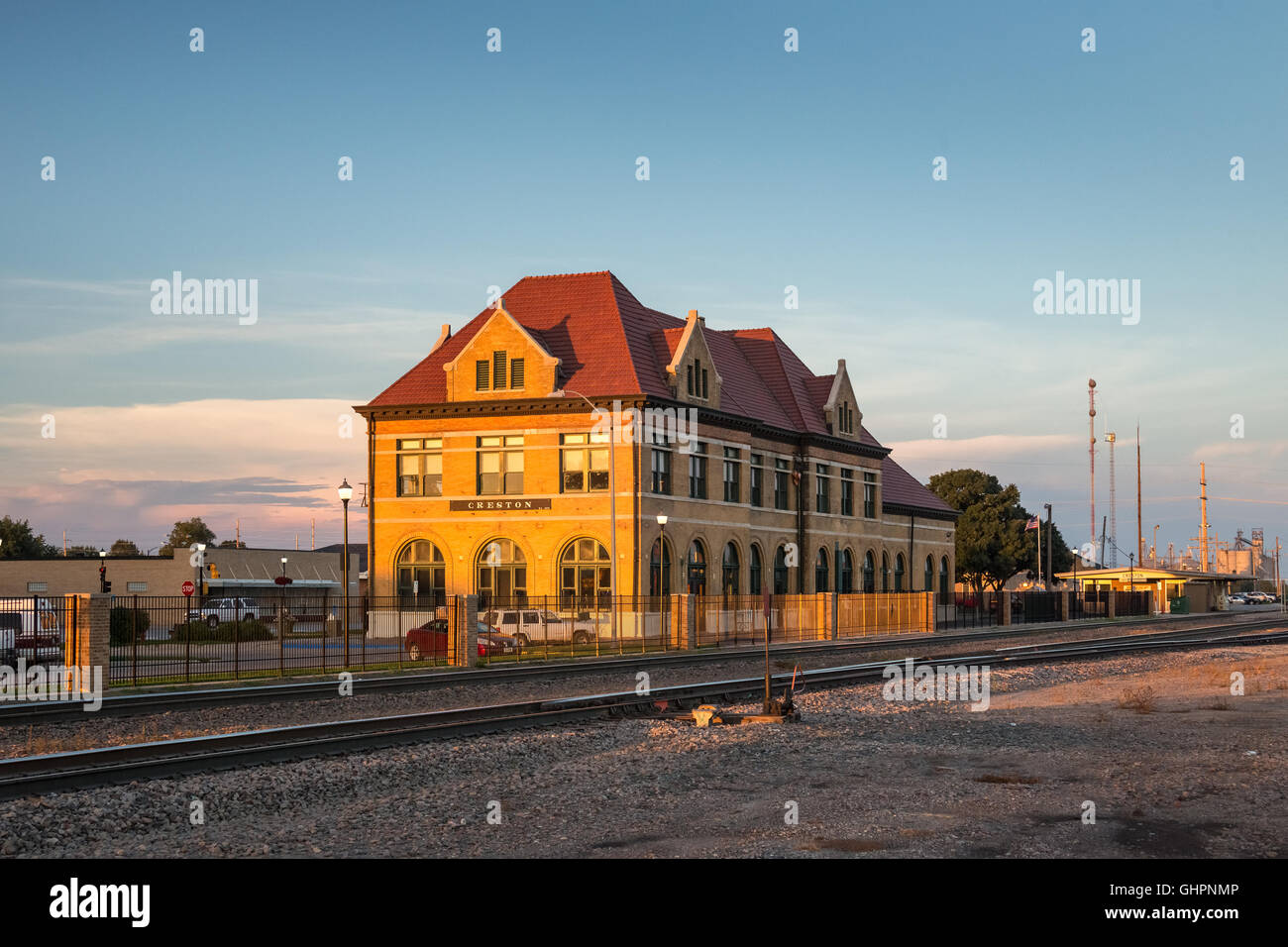 CB&Q Railroad Depot, Creston, IA. Attualmente Creston City Hall. Foto Stock