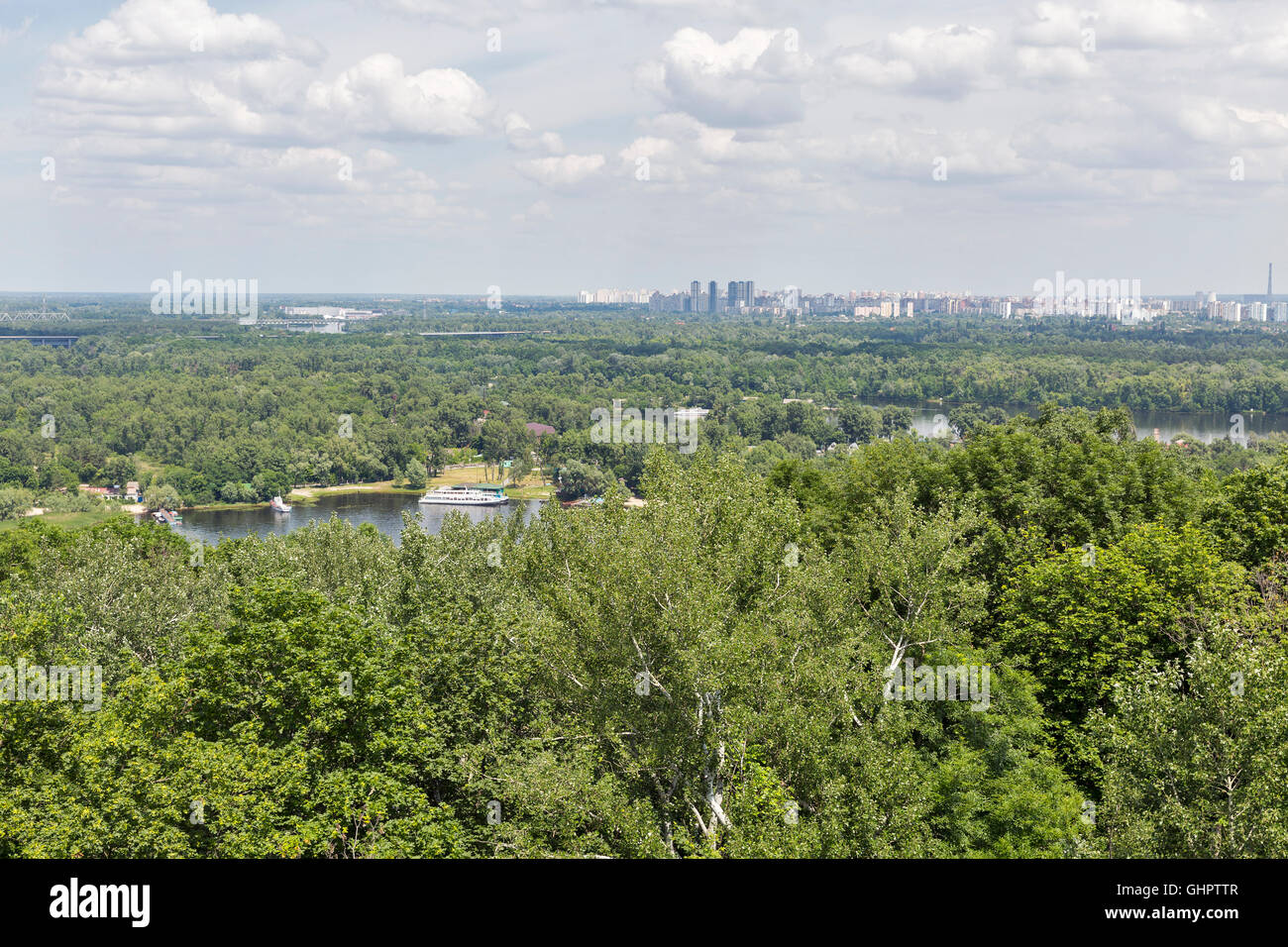 Kiev cityscape vista aerea con il fiume Dnipro, Ucraina Foto Stock