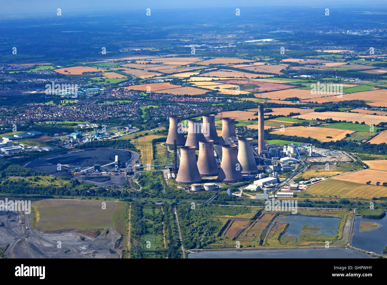 Vista aerea di Fiddlers Ferry power station Foto Stock