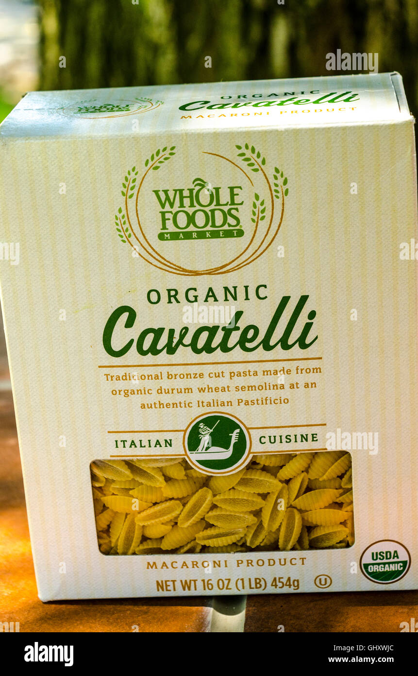 Whole Foods store brand di organico Cavatelli pasta Foto Stock