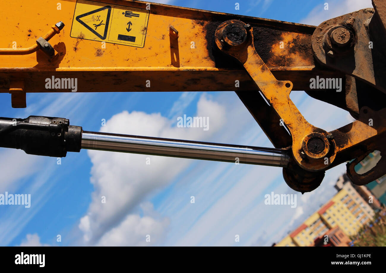 Metallo Acciaio pistone idraulico per escavatore di lavoro Foto stock -  Alamy