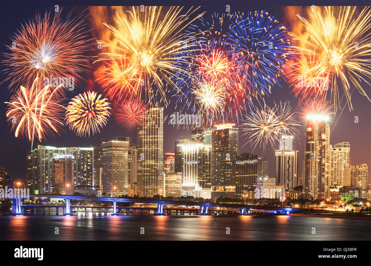 Fuochi d'artificio su Miami, Florida, Stati Uniti d'America Foto Stock