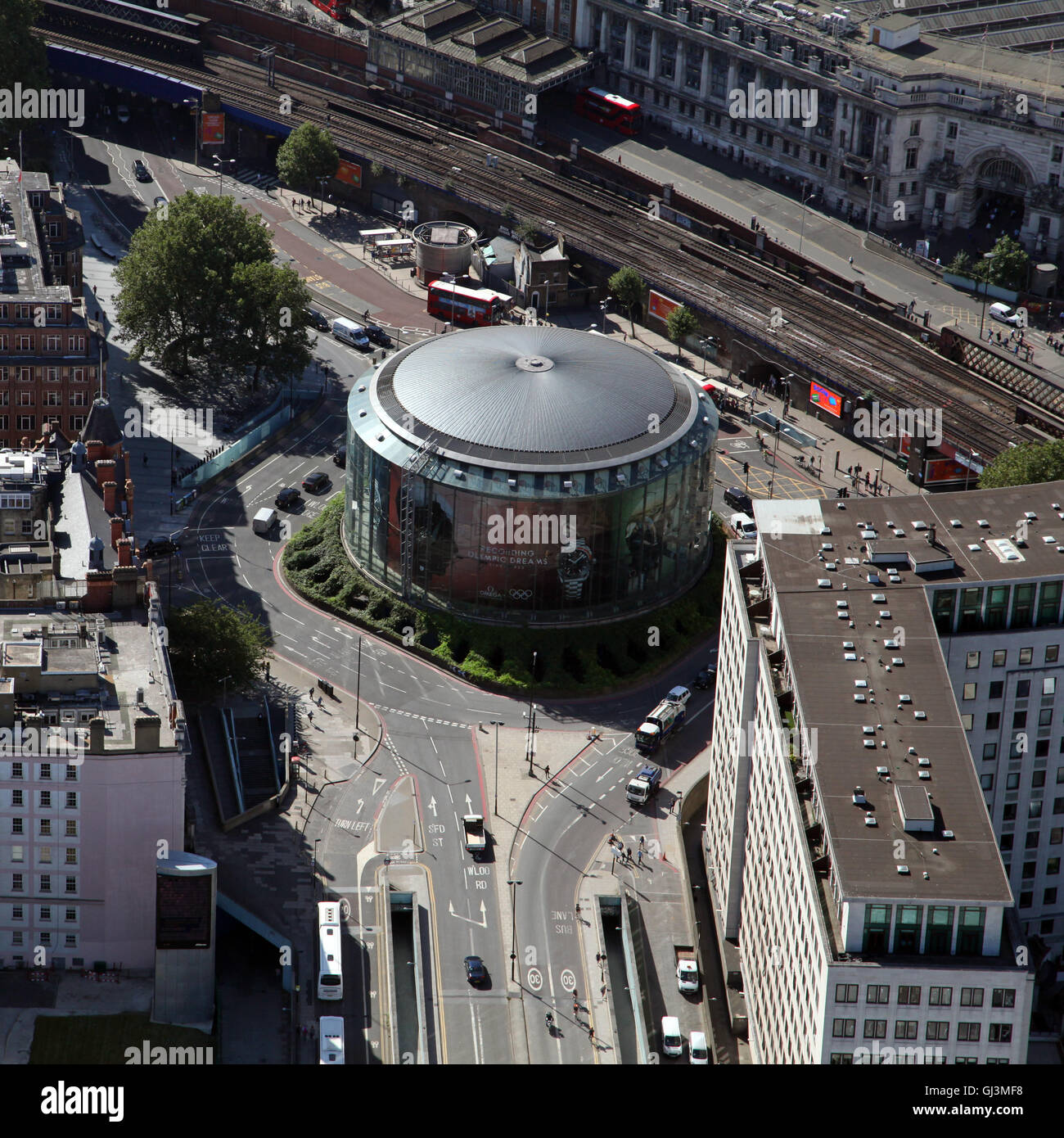 Vista aerea del British Film Institute cinema IMAX sulla South Bank di Londra, Regno Unito Foto Stock