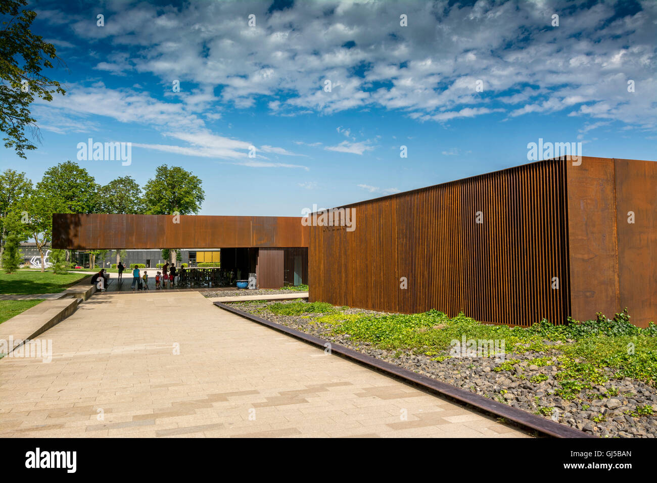Pierre Soulages Museum . Artista francese pittore. Architetto RCR. Rodez. Aveyron. Francia Foto Stock